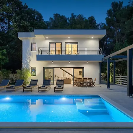 Stribor Dom wakacyjny Pula