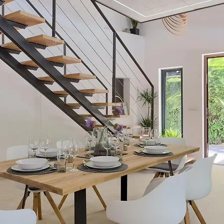 Stribor Hébergement de vacances *